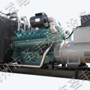 無動600KW柴油發(fā)電機(jī)組